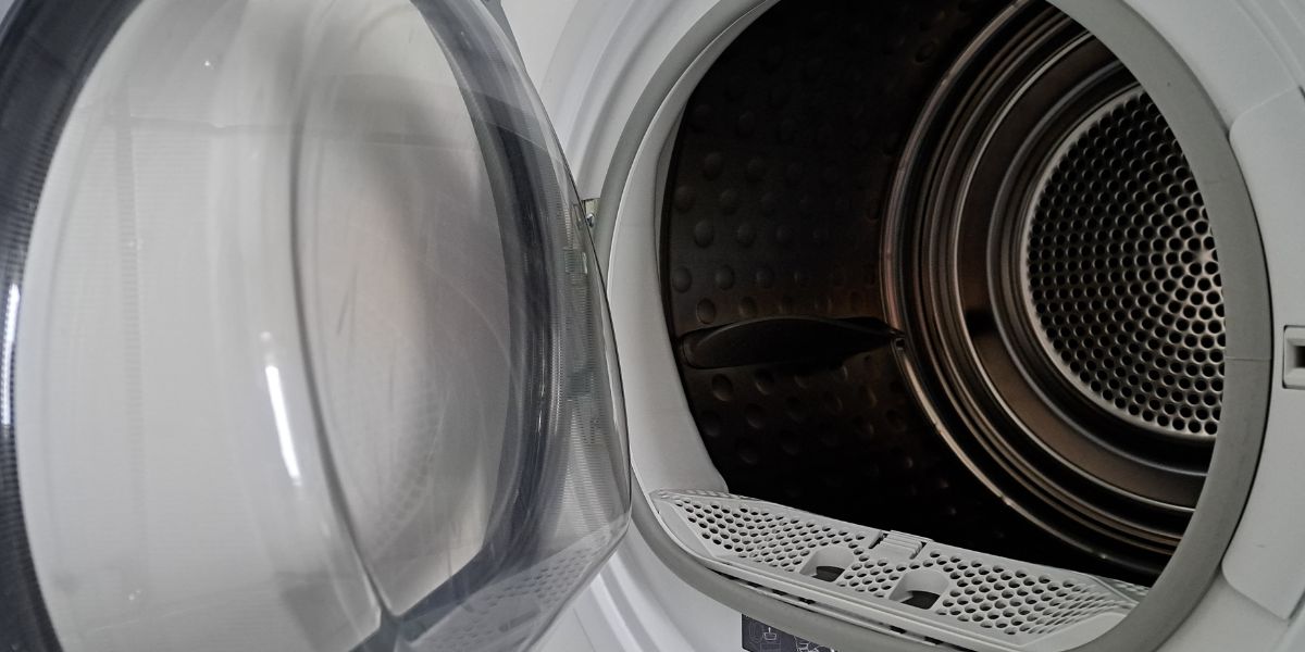 Twoja pralka brzydko pachnie To znak, że musisz zrobić to natychmiast